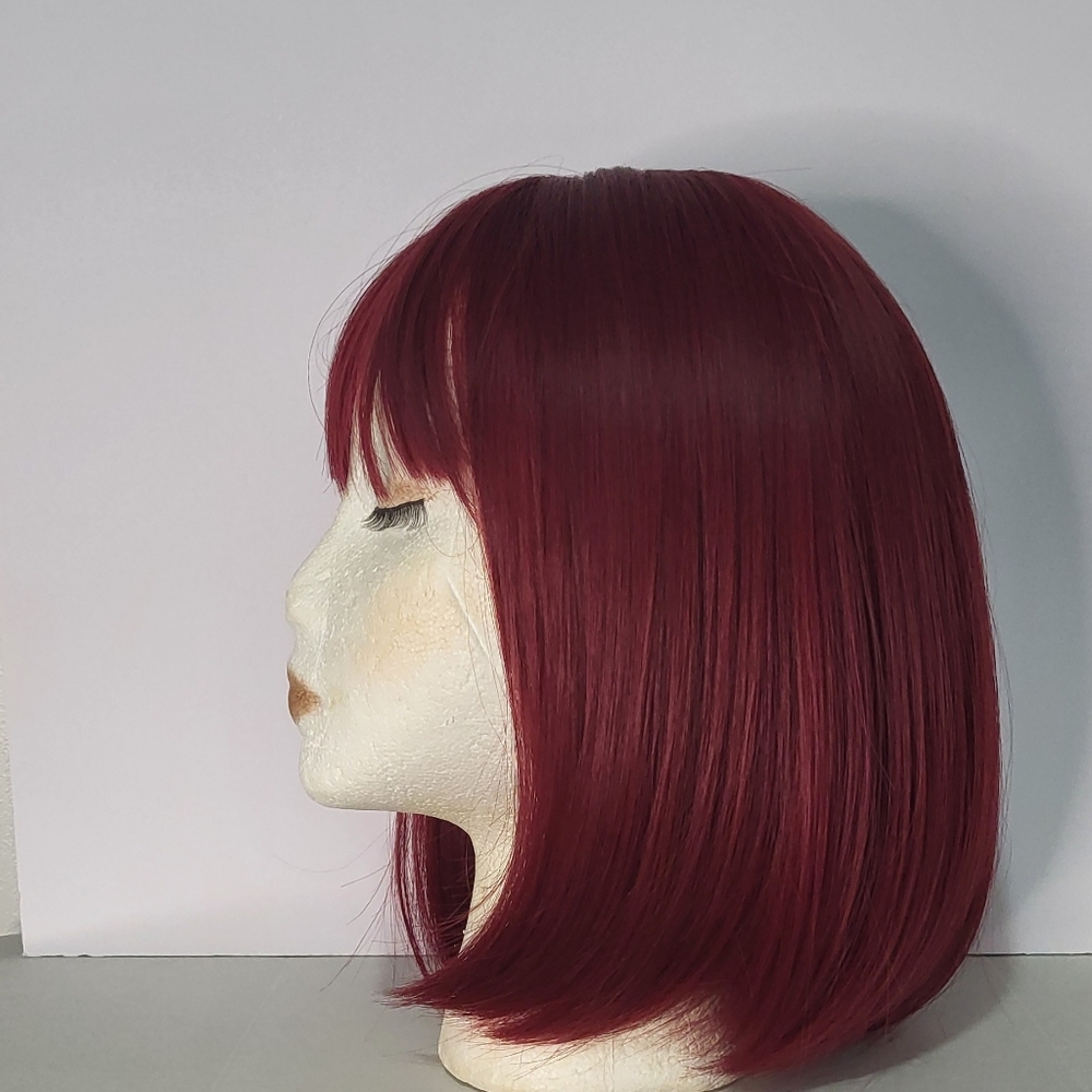 Chic Burgundy Bob Wig for Women - Picture 2 of 10